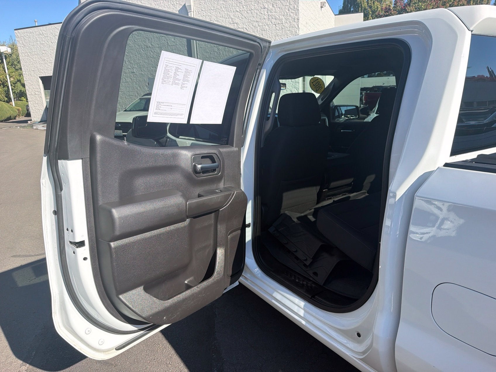 2021 Chevrolet Silverado 1500 LT - Photo 27