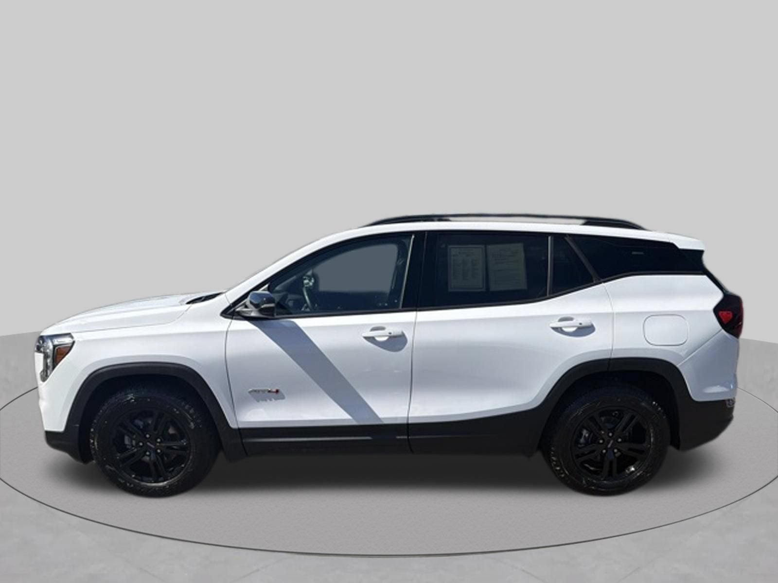 2024 GMC Terrain AT4