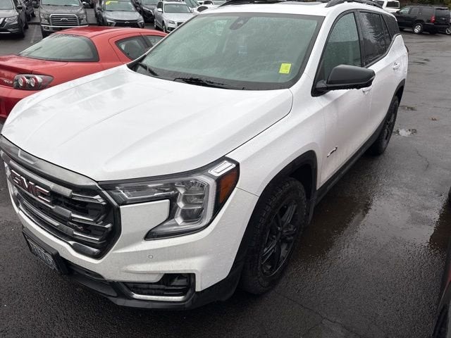 2022 GMC Terrain AT4