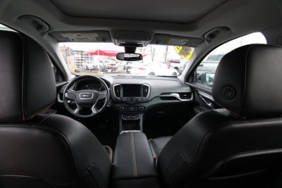 2022 GMC Terrain AT4