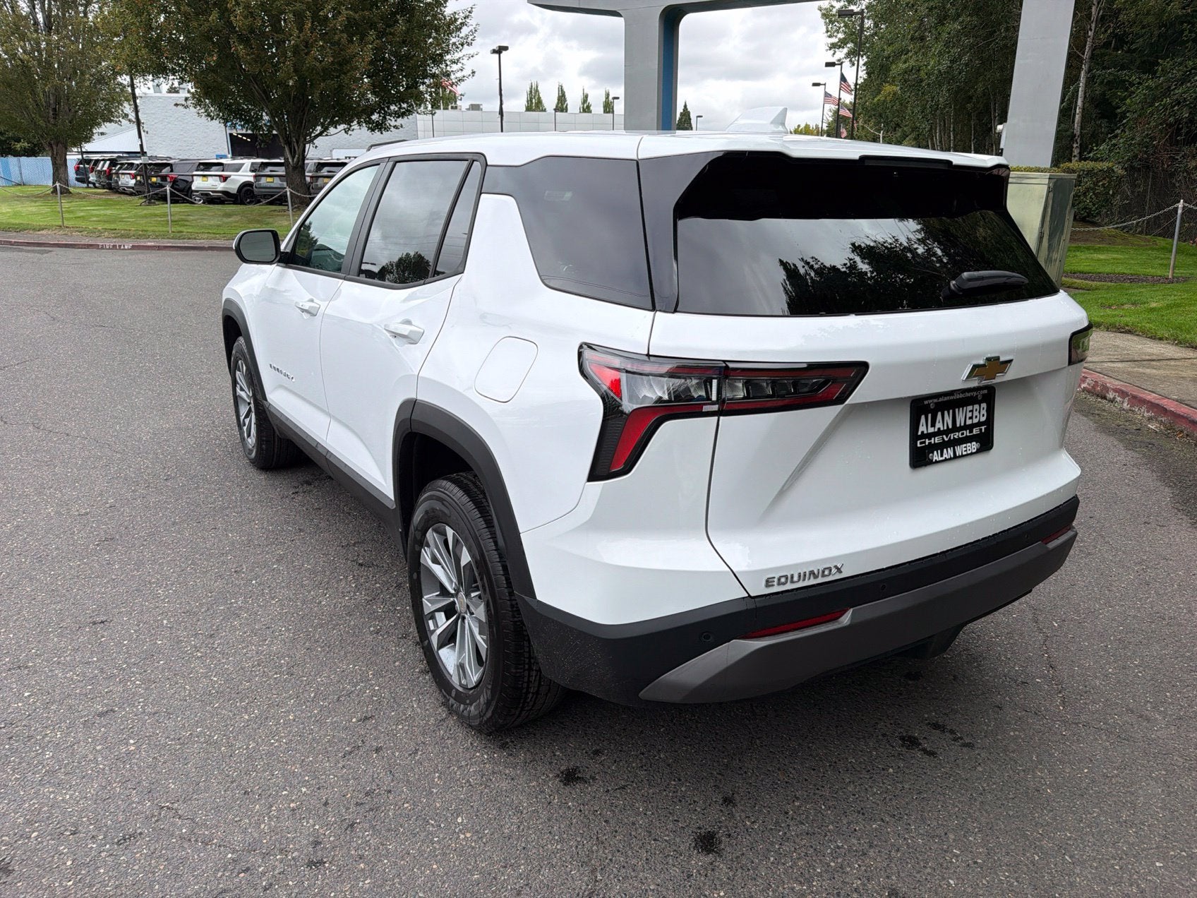 2027 Chevrolet Equinox LT