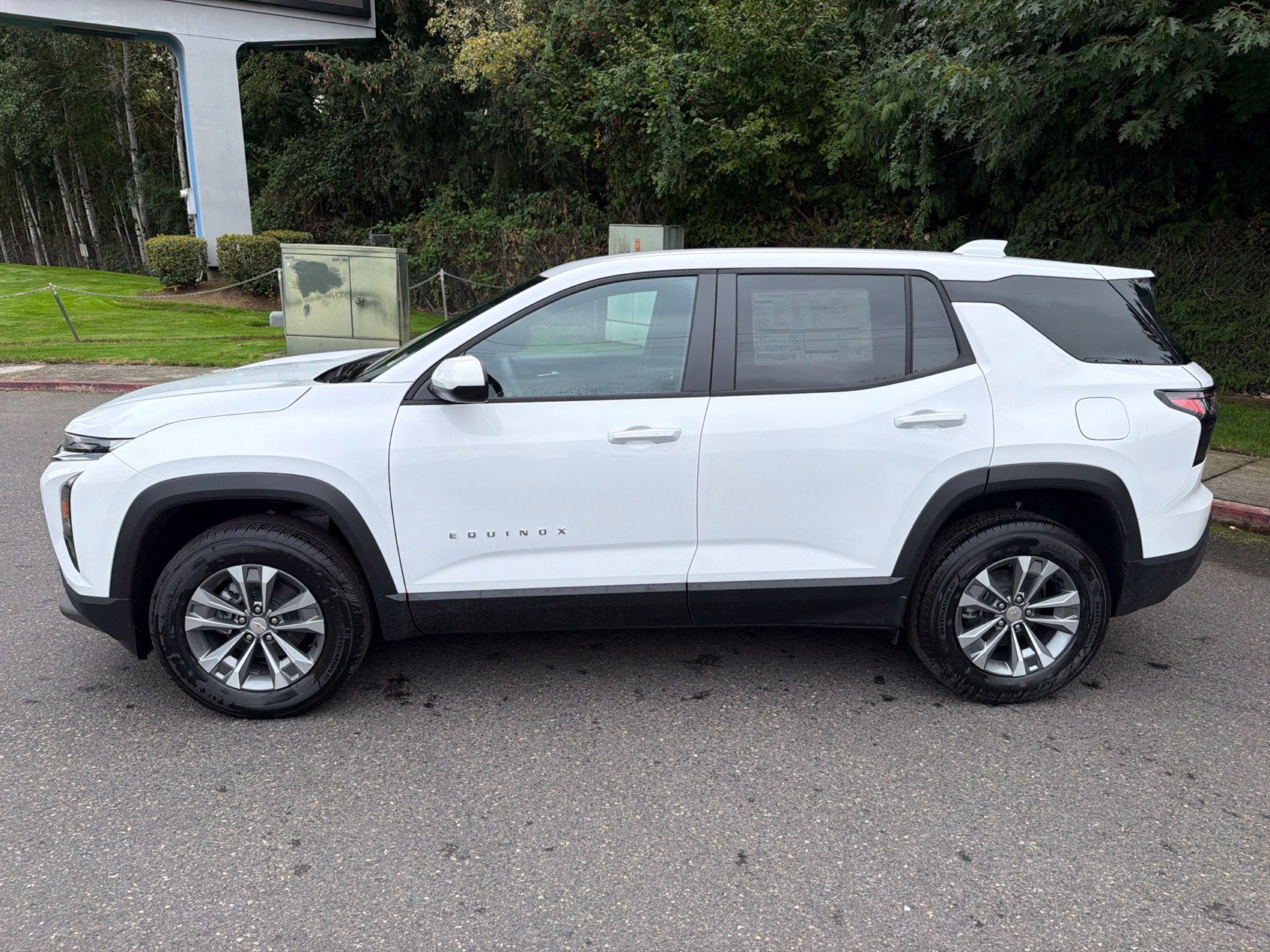 2027 Chevrolet Equinox LT