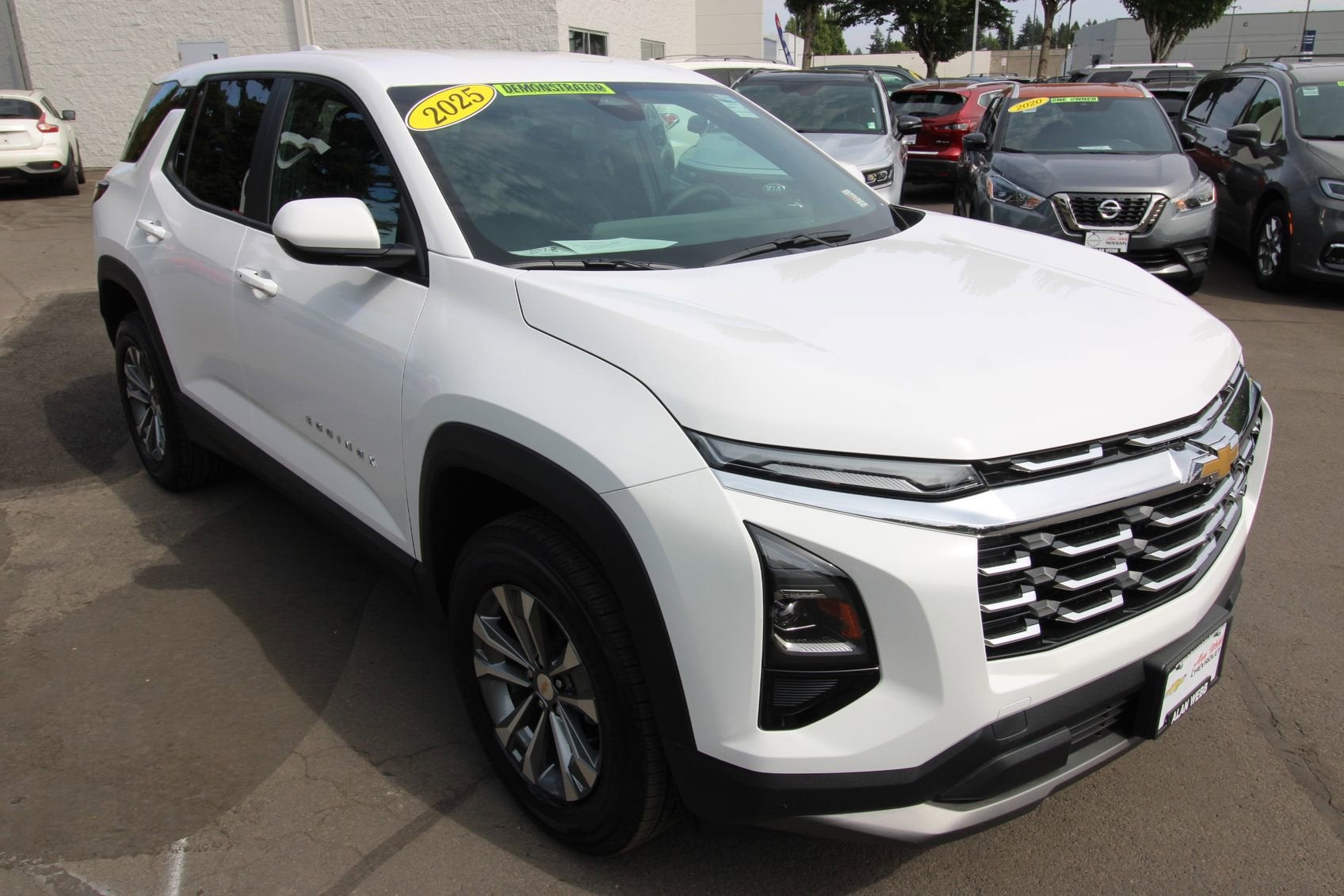 2025 Chevrolet Equinox LT