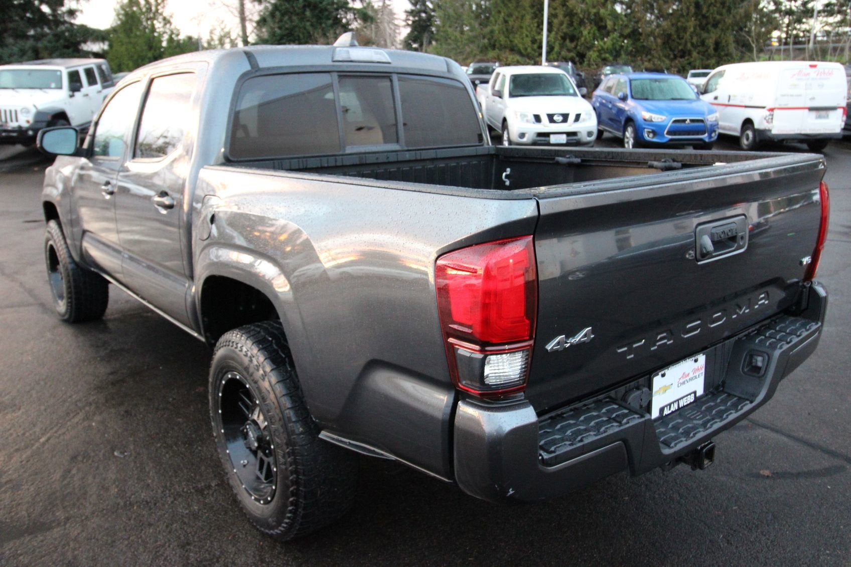 2020 Toyota Tacoma 4WD SR5