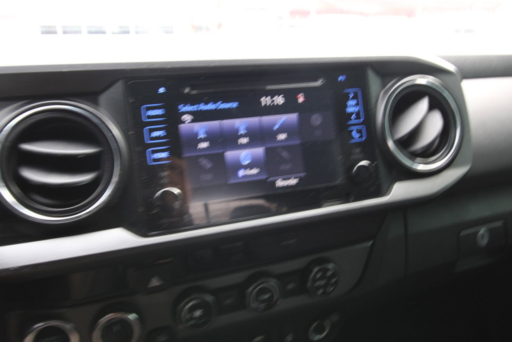 2018 Toyota Tacoma SR