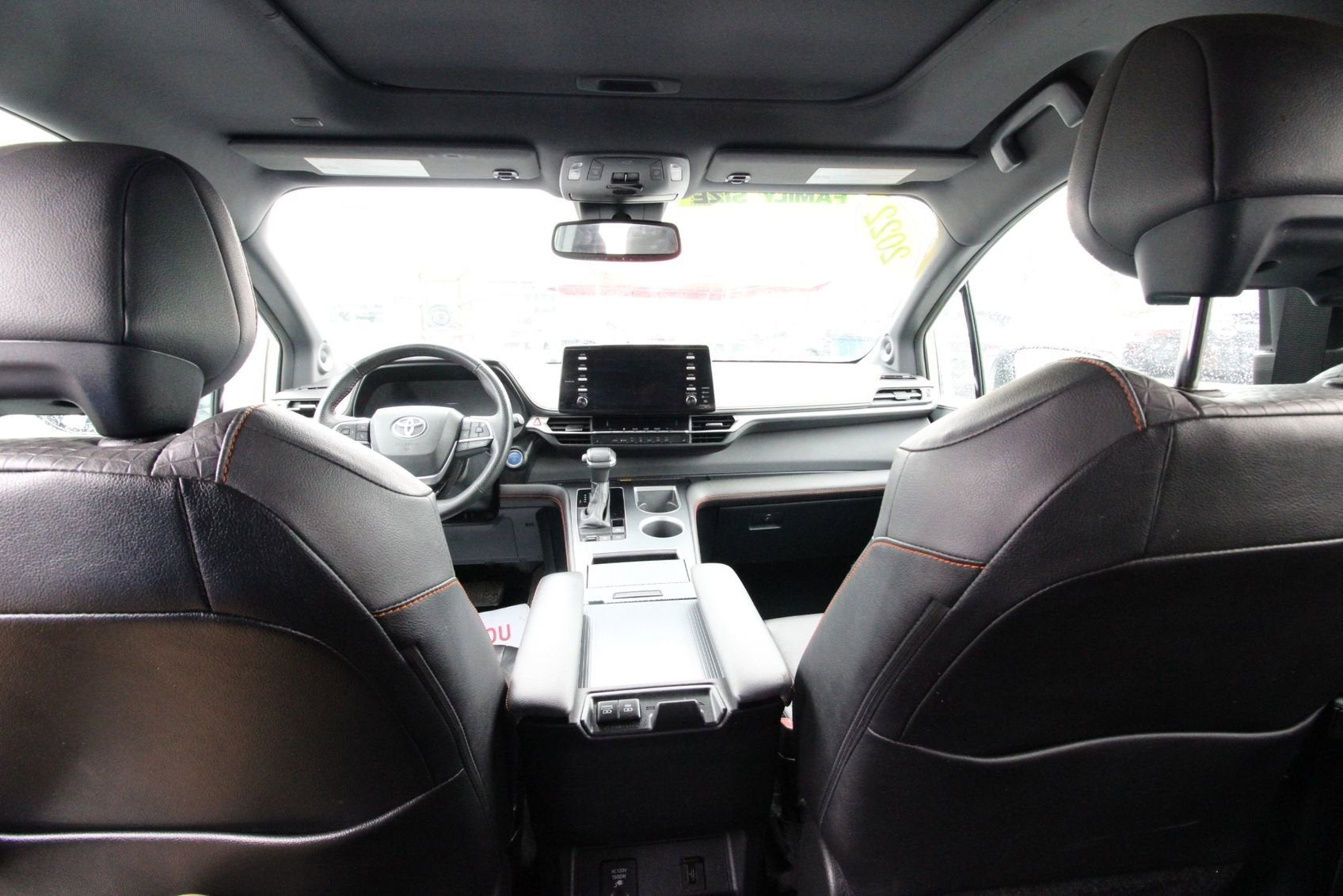 2022 Toyota Sienna XSE