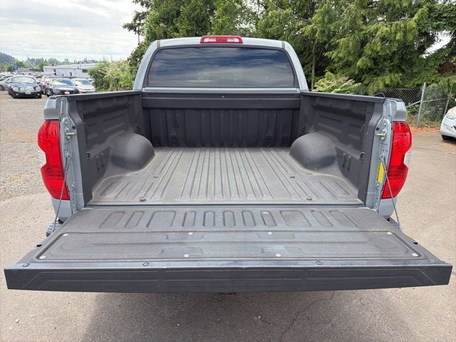2019 Toyota Tundra SR5 5.7L V8