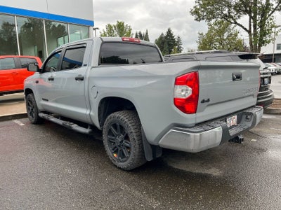 2019 Toyota Tundra 4WD SR5