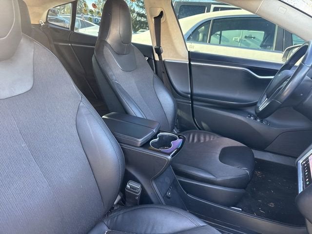 2016 Tesla Model S 90D