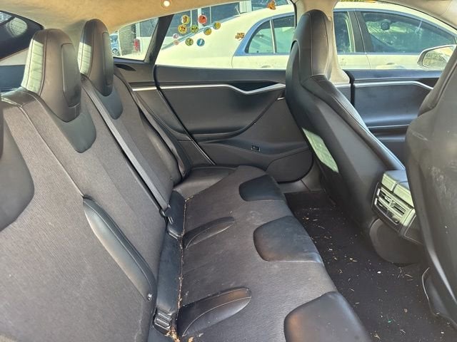 2016 Tesla Model S 90D