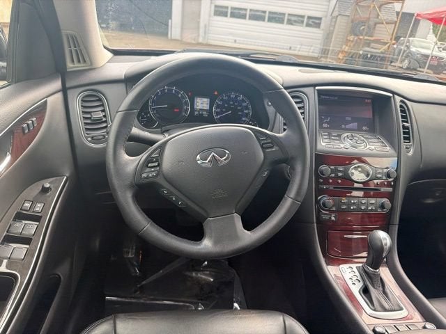 2016 INFINITI QX50 Base
