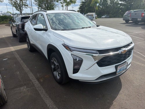2025 Chevrolet Trax LT