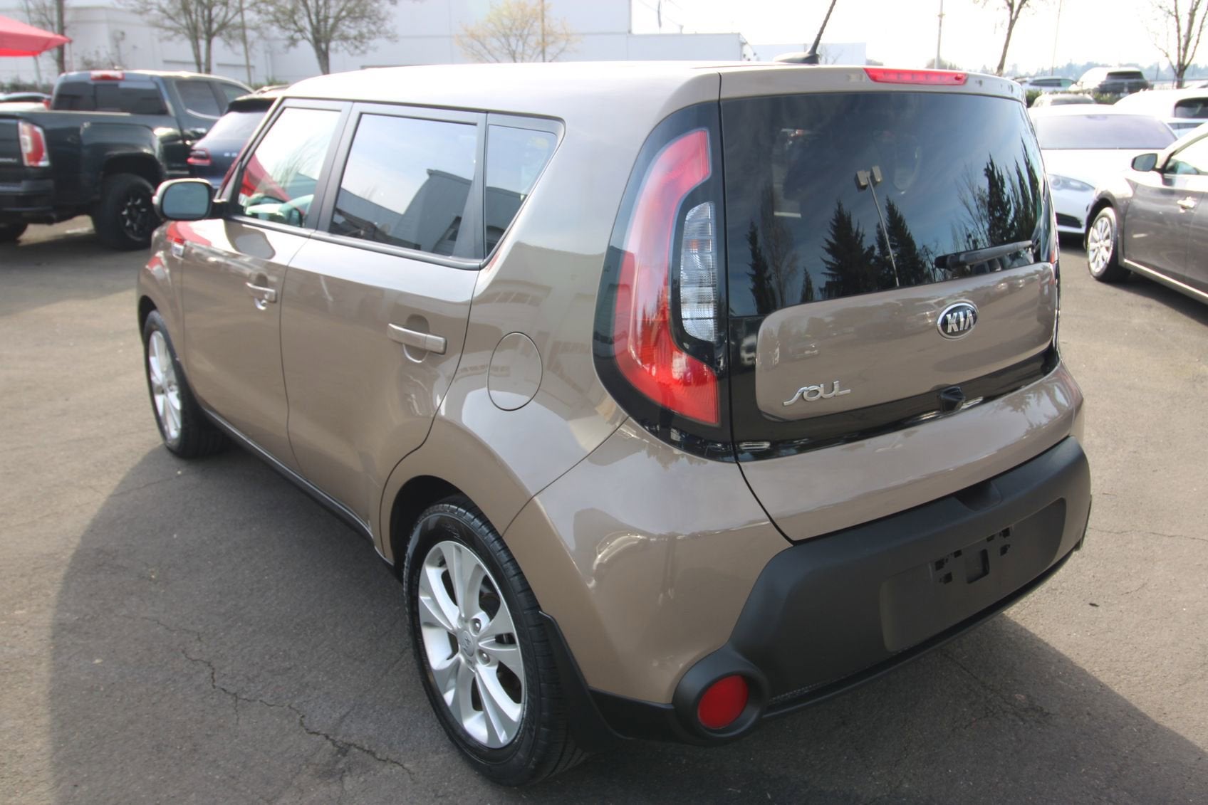 2014 Kia Soul +