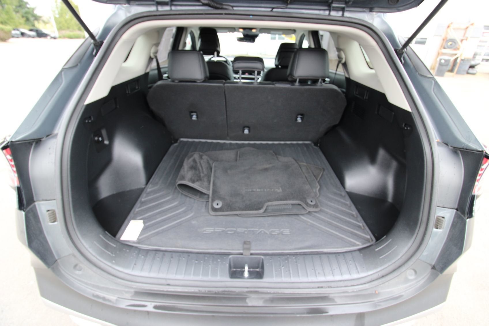 2023 Kia Sportage Hybrid EX