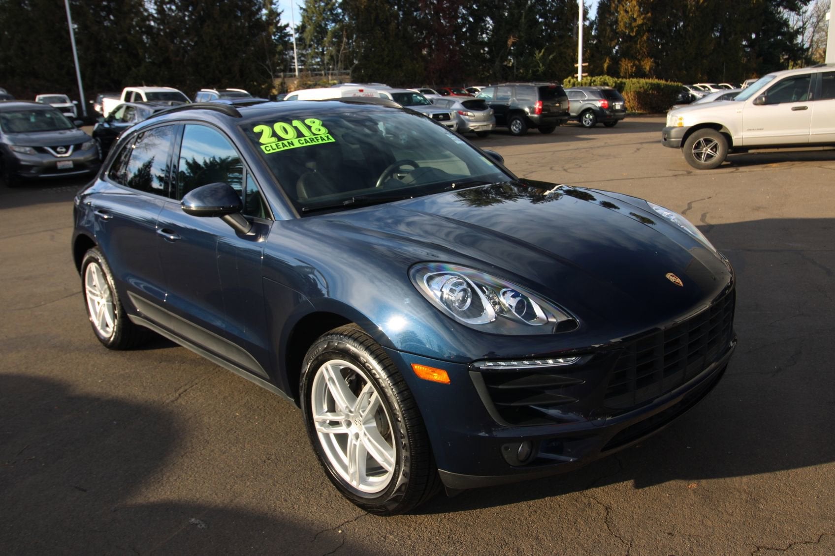 2018 Porsche Macan Sport Edition