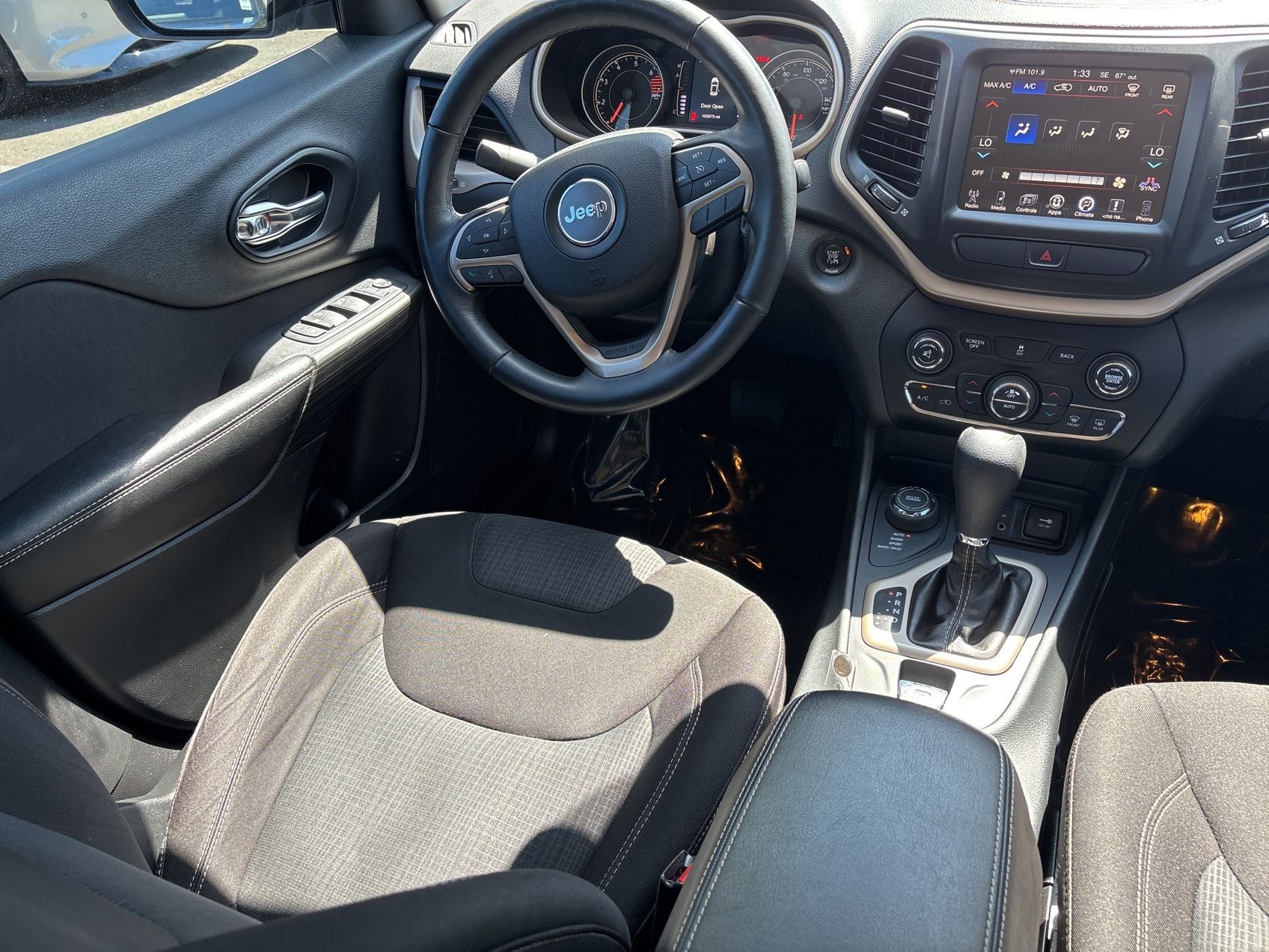 2016 Jeep Cherokee Altitude