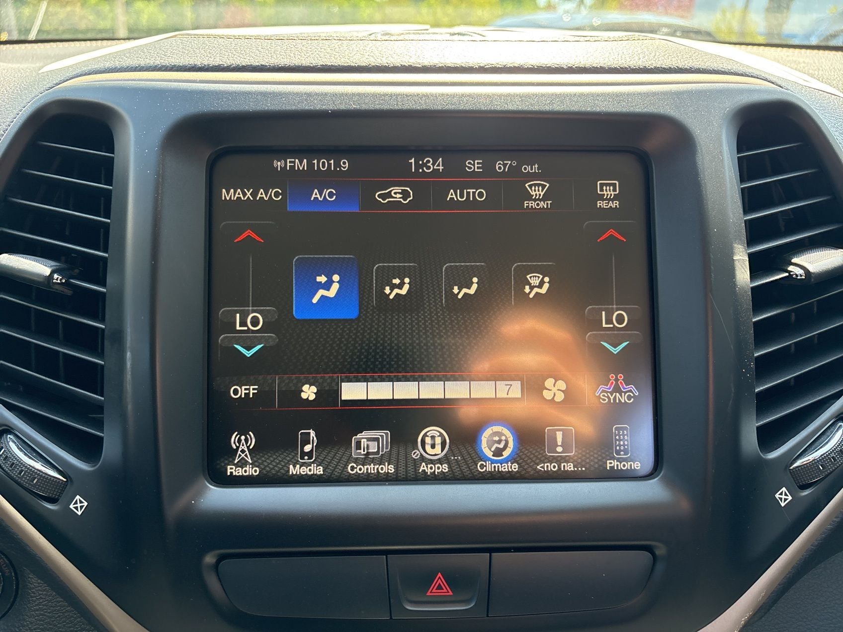 2016 Jeep Cherokee Altitude