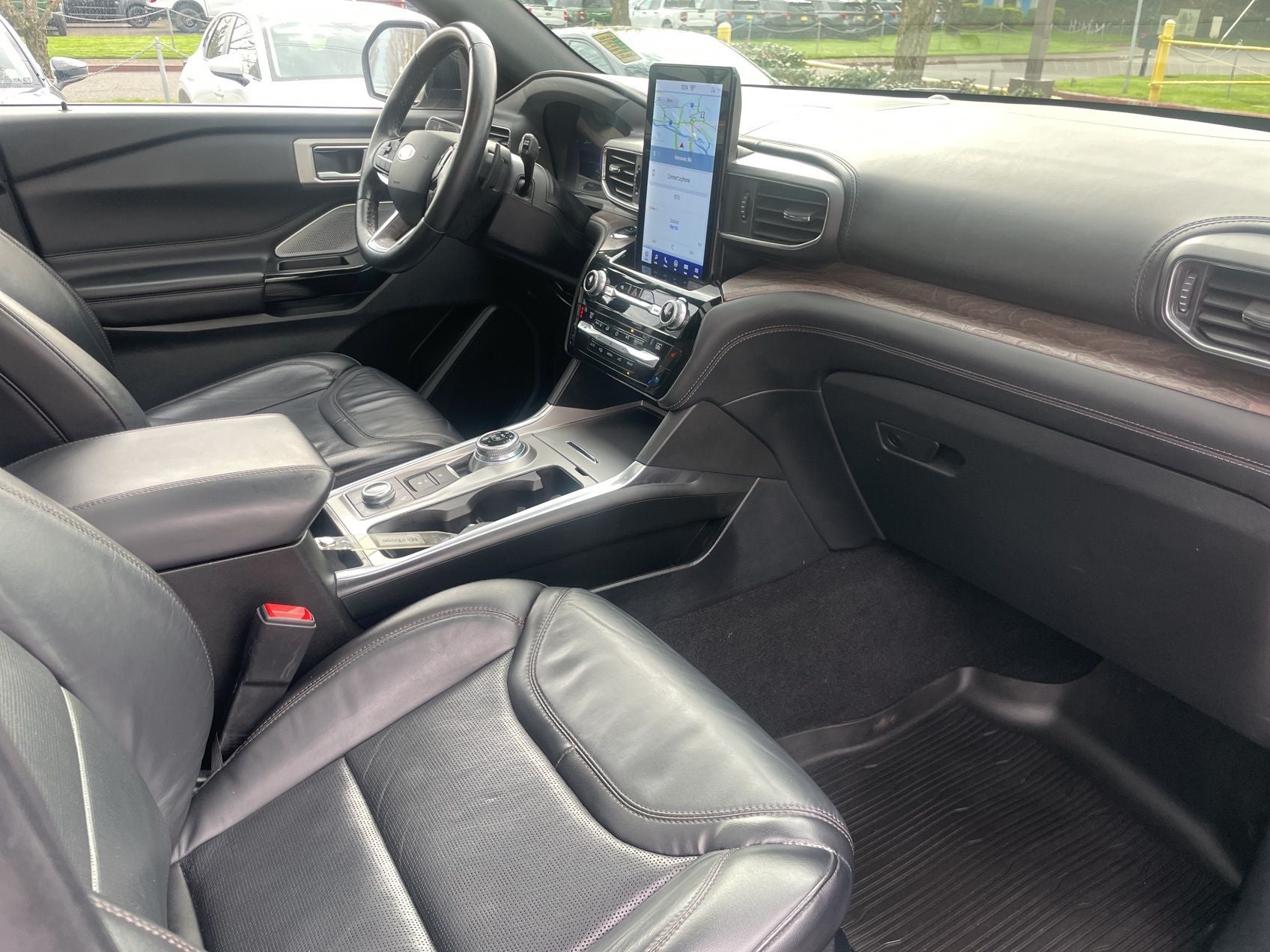 2021 Ford Explorer Platinum