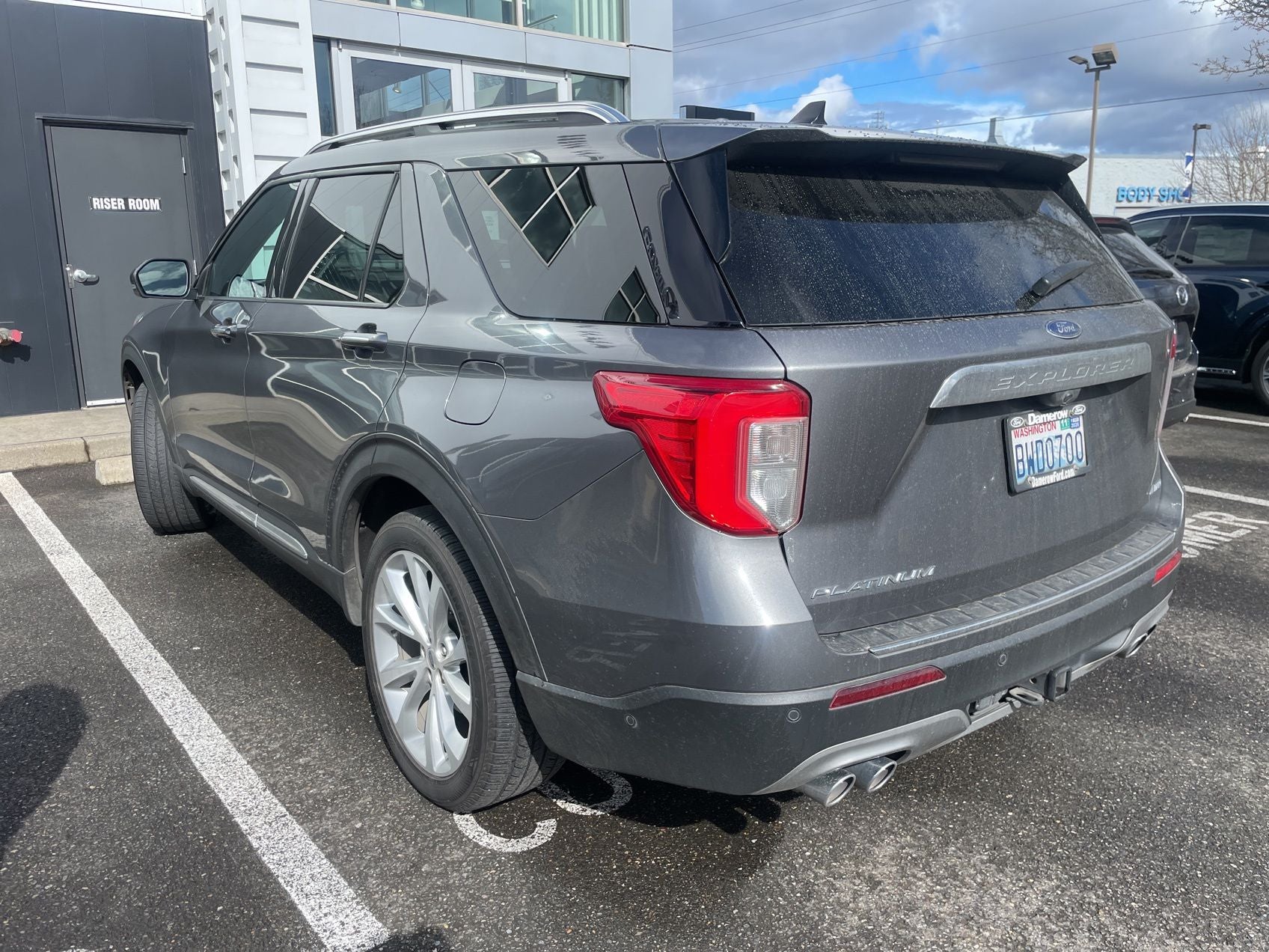 2021 Ford Explorer Platinum