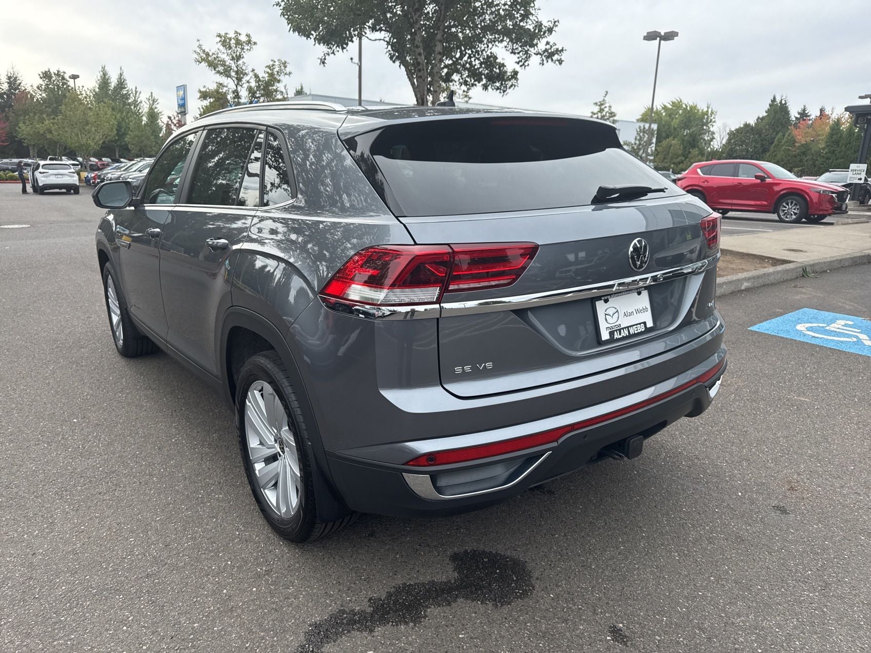 2023 Volkswagen Atlas Cross Sport 3.6L V6 SE w/Technology