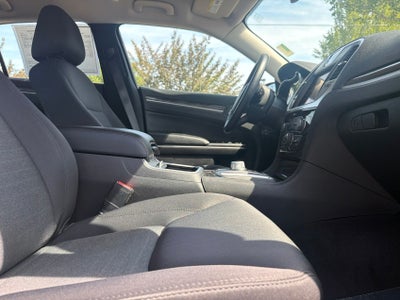 2021 Chrysler 300 Touring