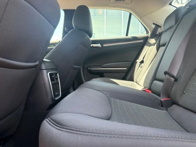 2021 Chrysler 300 Touring