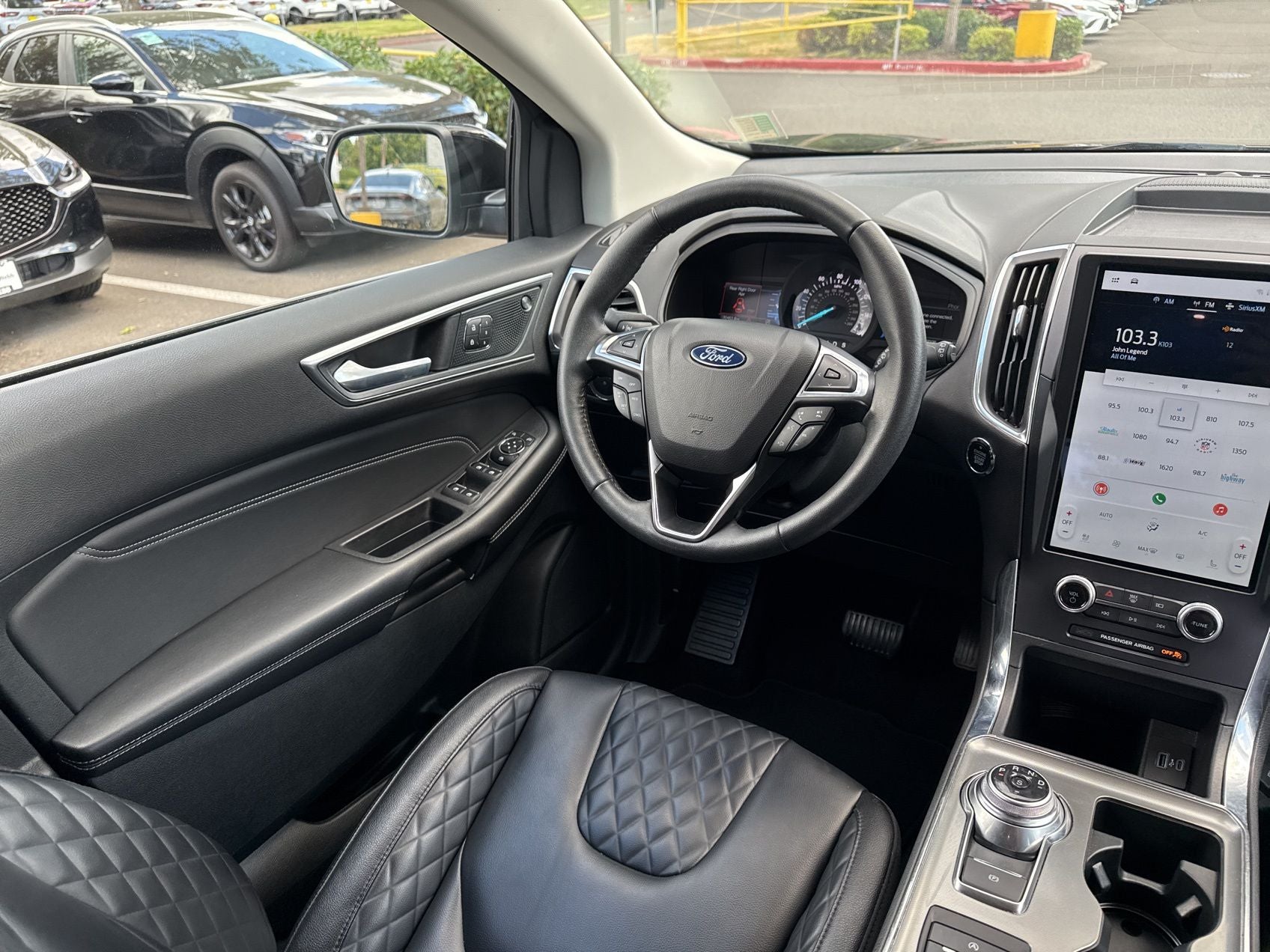 2024 Ford Edge Titanium