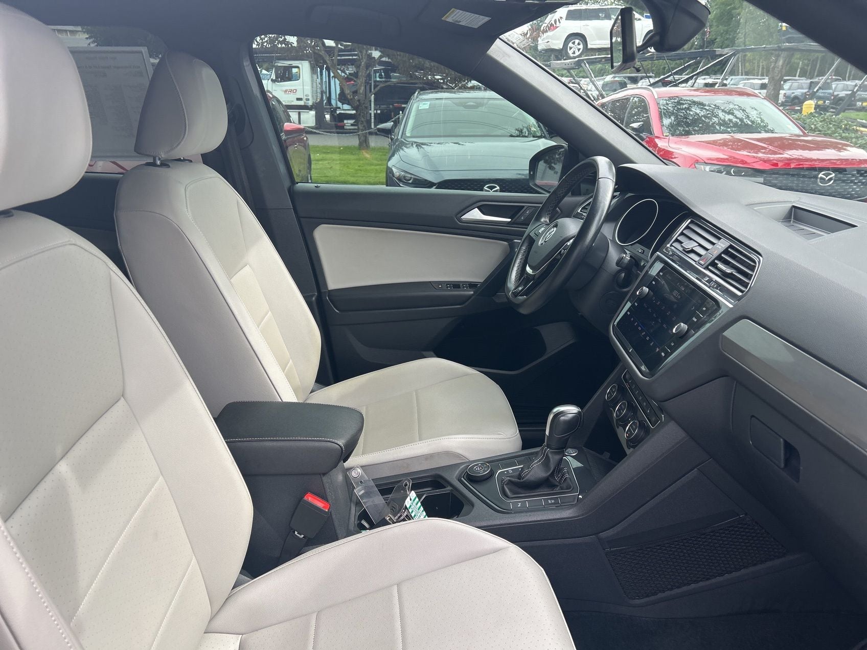 2021 Volkswagen Tiguan 2.0T SE R-Line Black