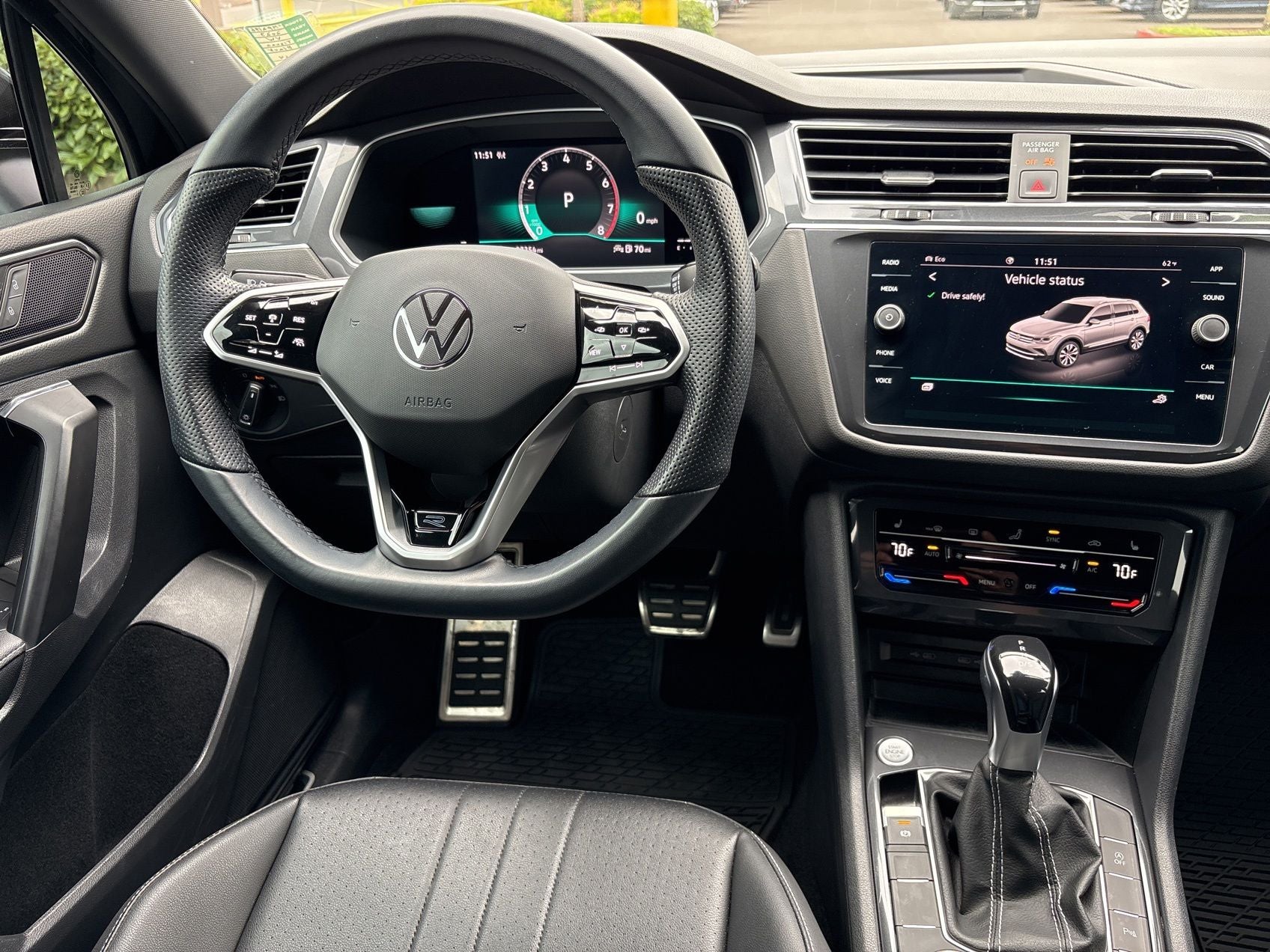 2023 Volkswagen Tiguan 2.0T SE R-Line Black