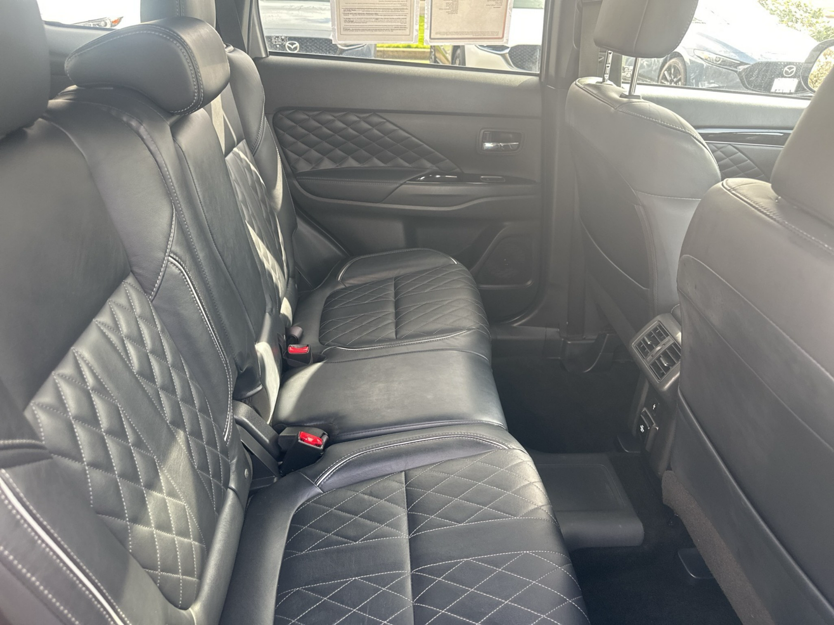 2022 Mitsubishi Outlander PHEV SEL