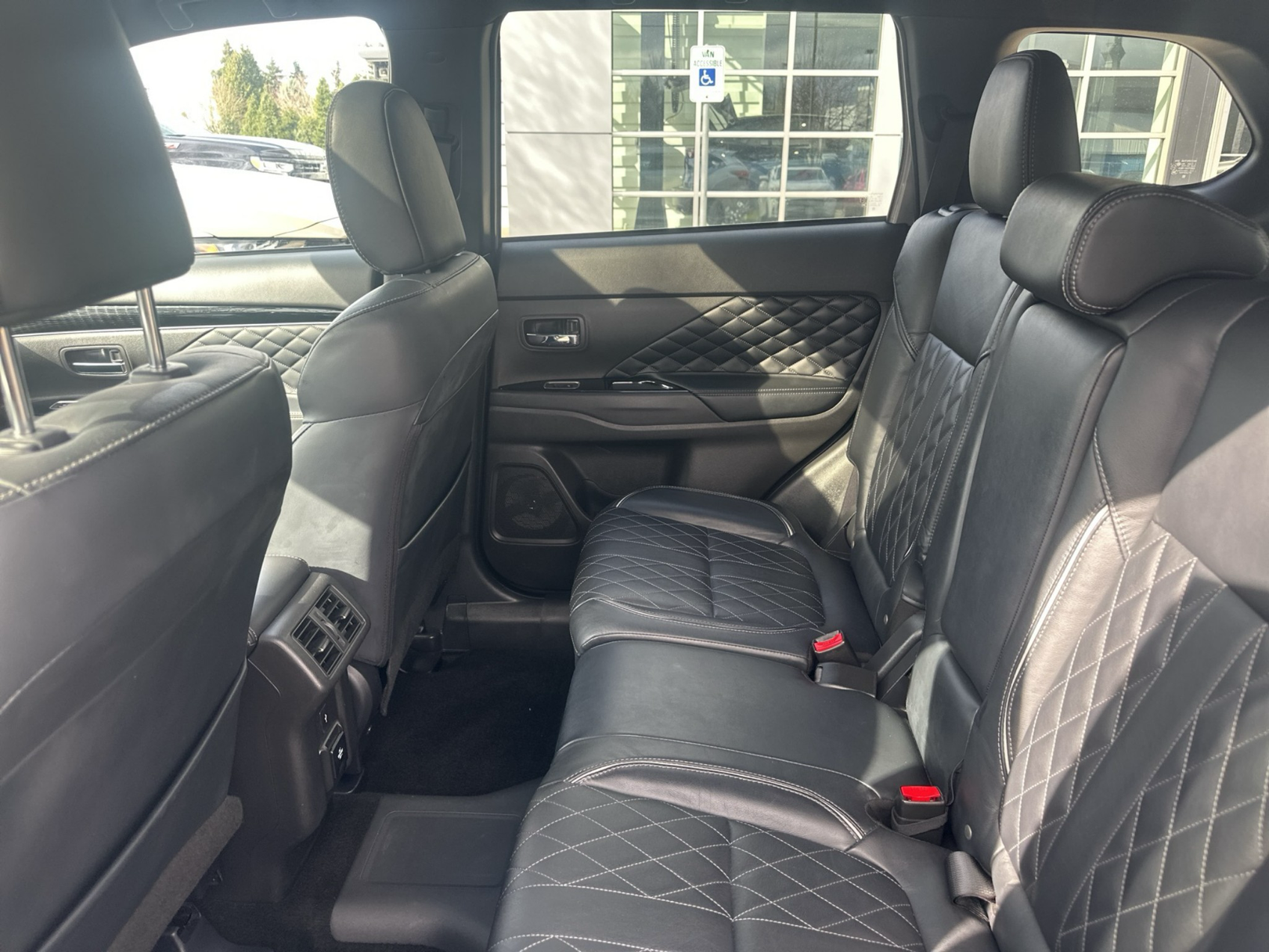 2022 Mitsubishi Outlander PHEV SEL