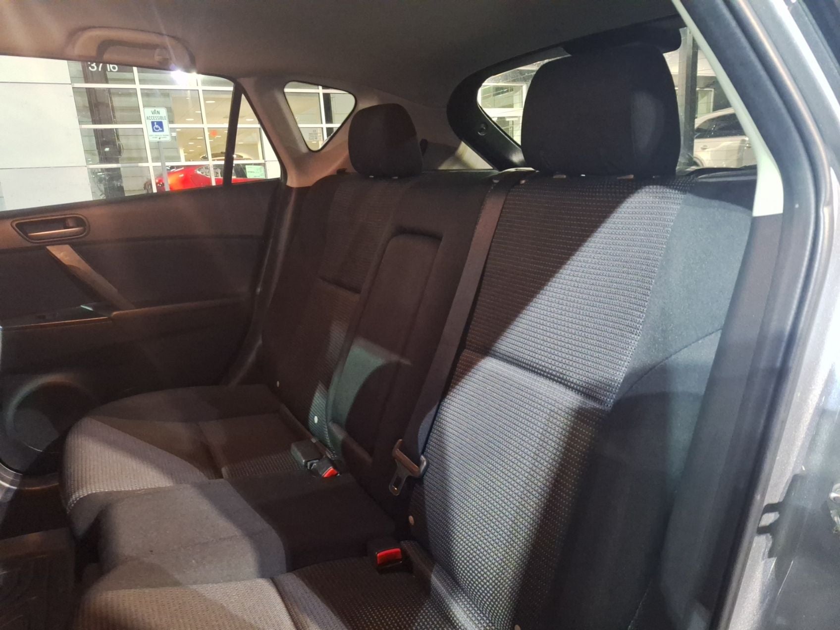 2013 Mazda Mazda3 i Touring