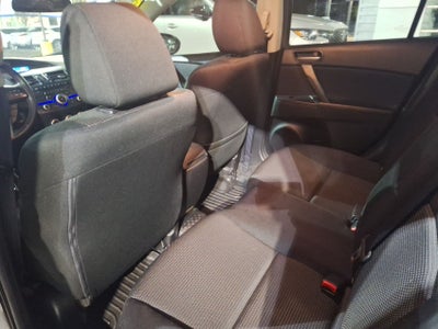 2013 Mazda Mazda3 i Touring