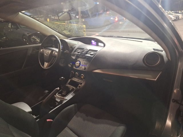 2013 Mazda Mazda3 i Touring