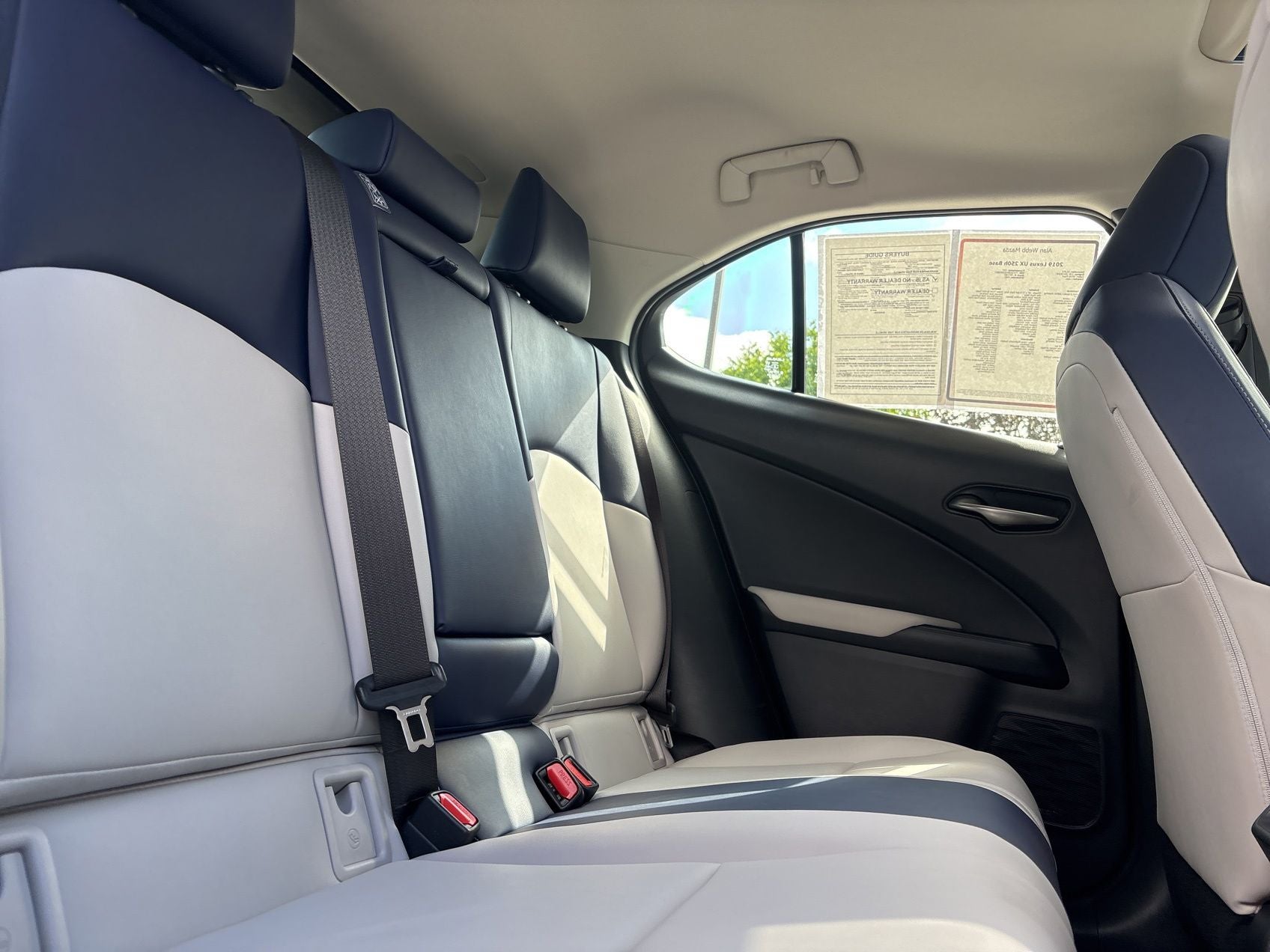 2019 Lexus UX 250h Base