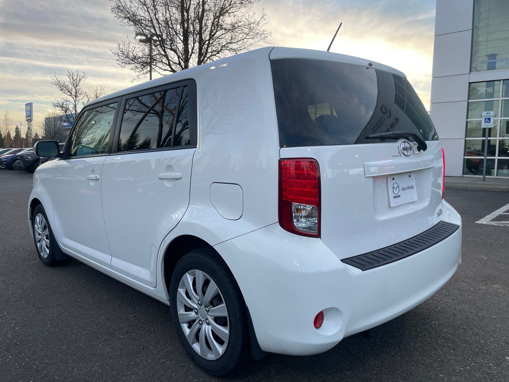 2012 Scion xB 5dr Wgn Man (Natl)