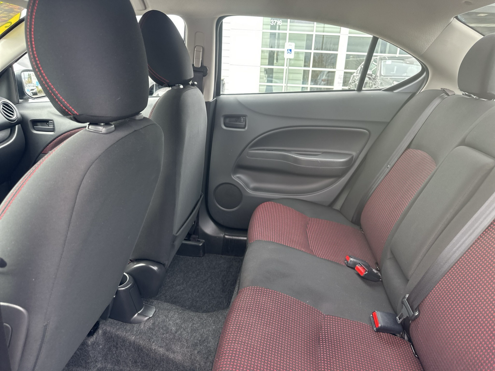 2024 Mitsubishi Mirage G4 ES