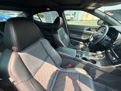 2021 Nissan Maxima SR