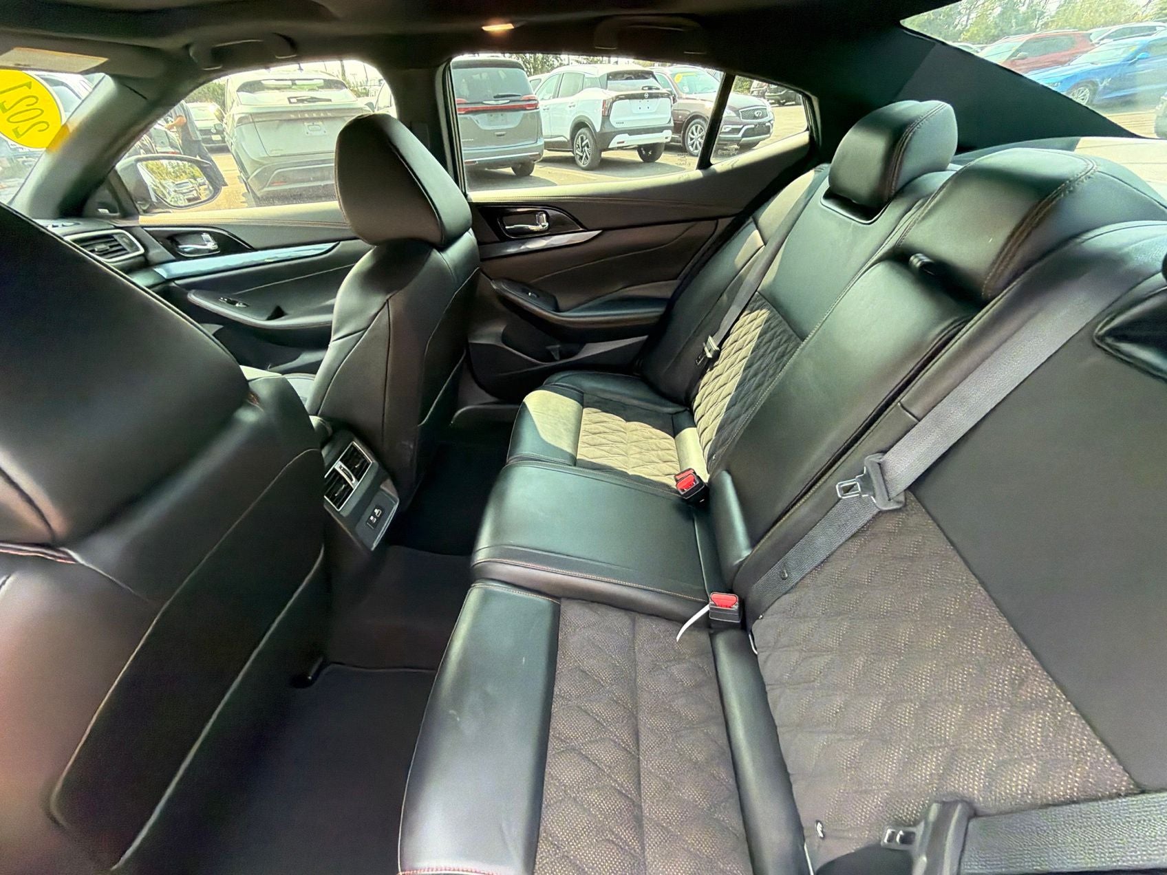 2021 Nissan Maxima SR