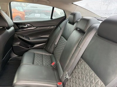 2021 Nissan Maxima Platinum