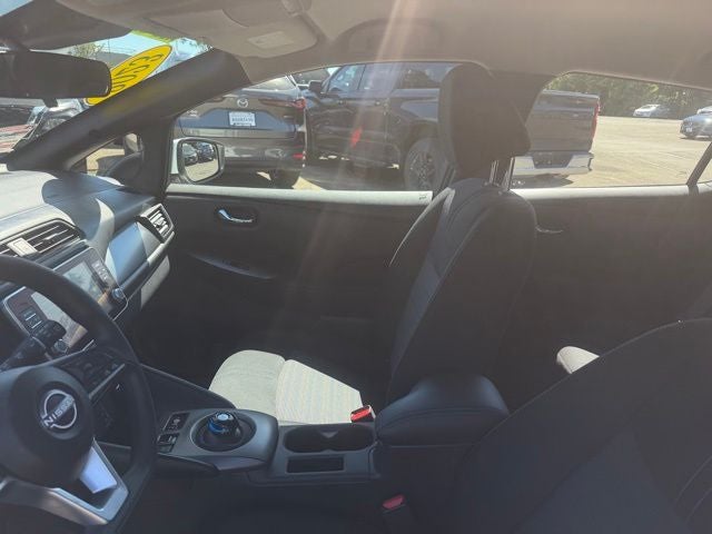 2023 Nissan Leaf S