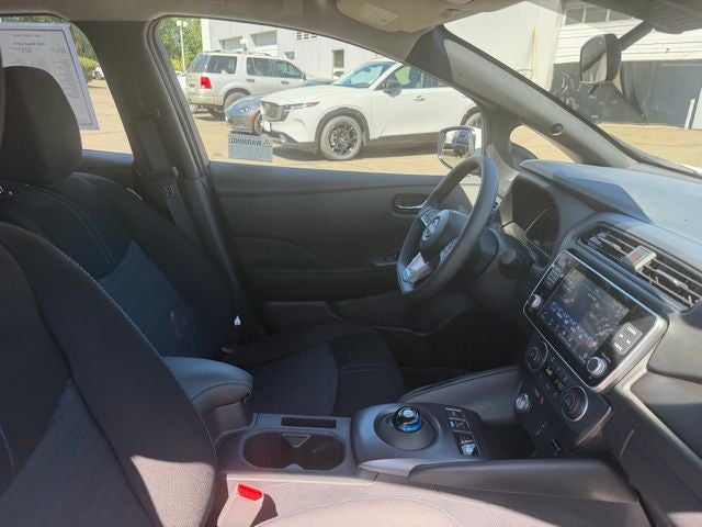 2023 Nissan Leaf S
