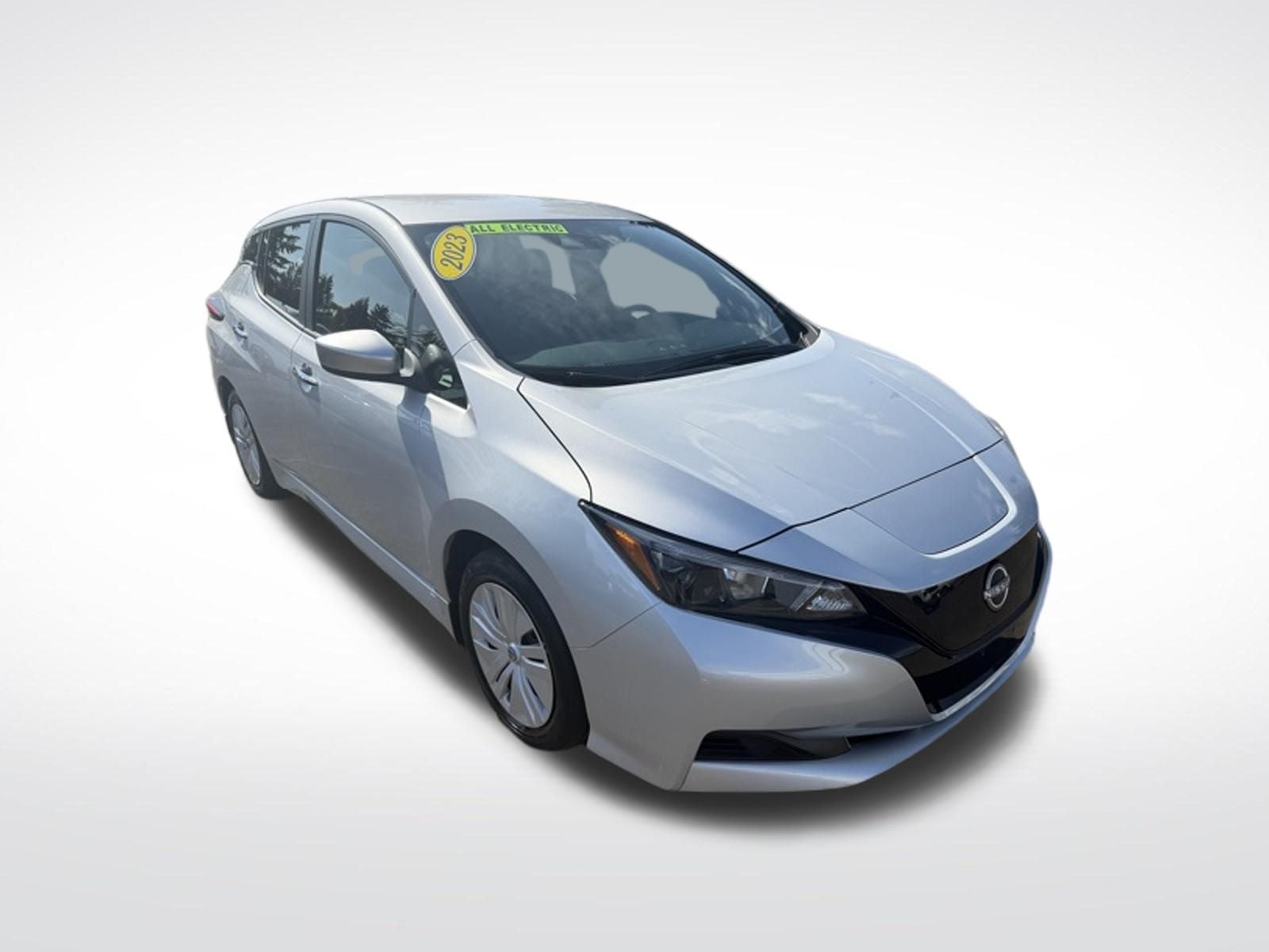 2023 Nissan Leaf S