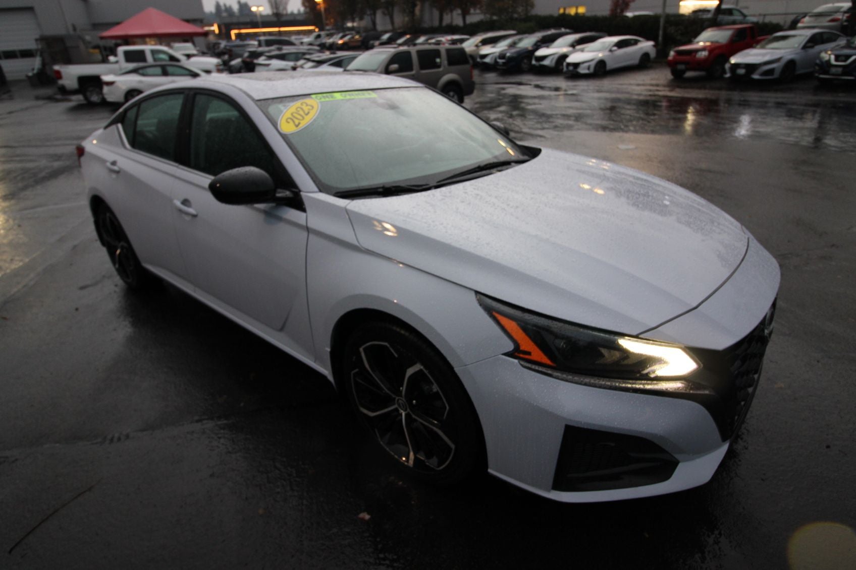 2023 Nissan Altima 2.5 SR