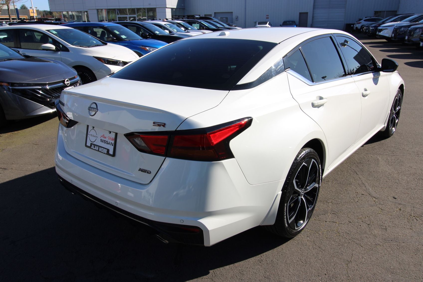 2024 Nissan Altima 2.5 SR