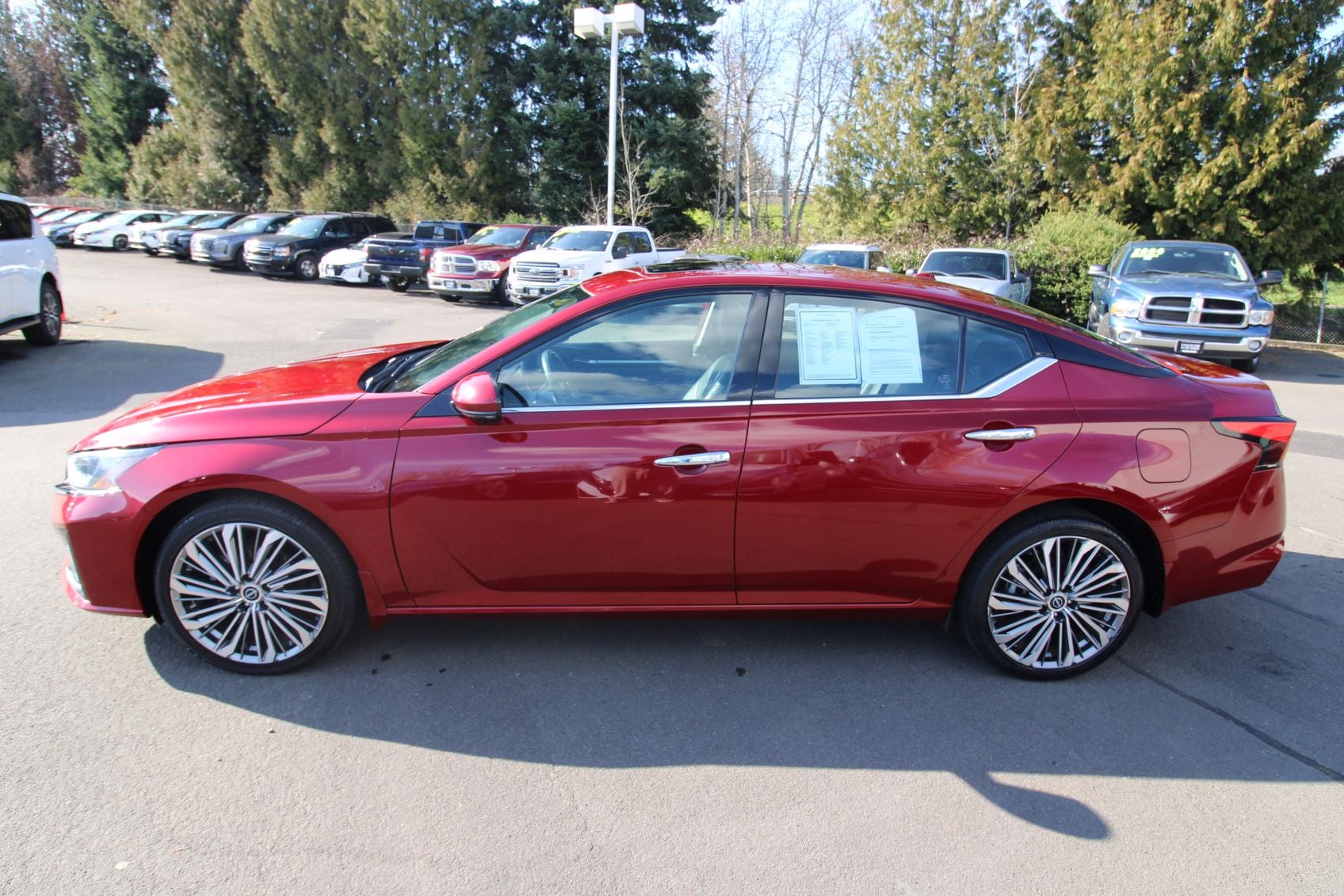 2023 Nissan Altima 2.5 SL