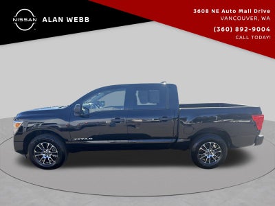 2023 Nissan Titan SV