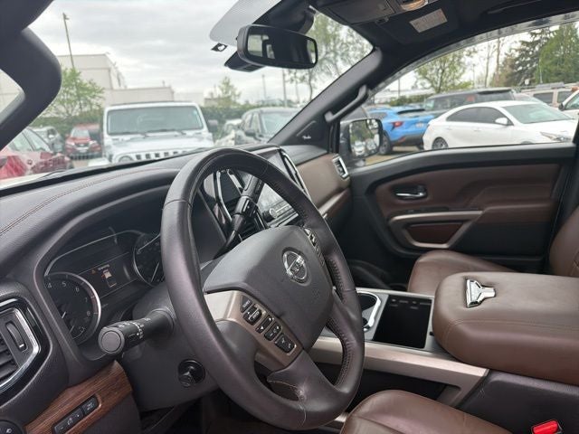2022 Nissan Titan Platinum Reserve