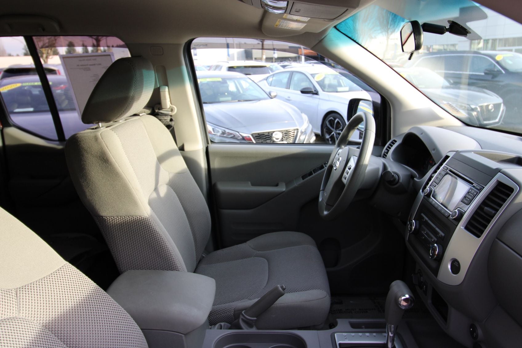 2017 Nissan Frontier SV