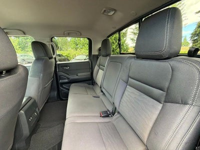2024 Nissan Frontier SV
